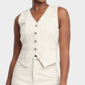 NWT Universal Thread White Button-Up Vest